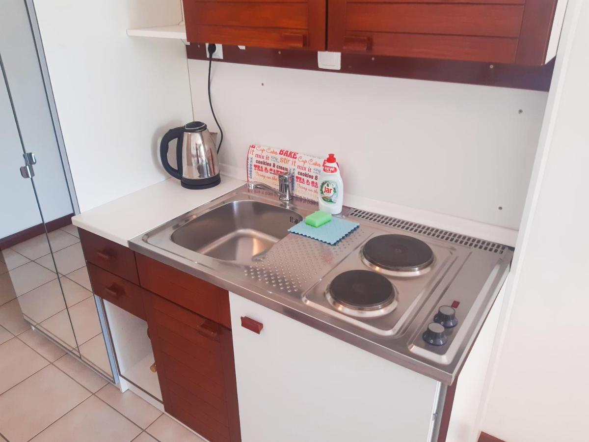 Apartmani Jutro Novalja Buitenkant foto