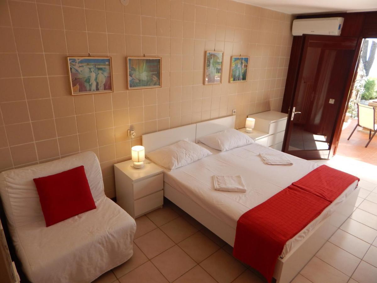 Apartmani Jutro Novalja Buitenkant foto